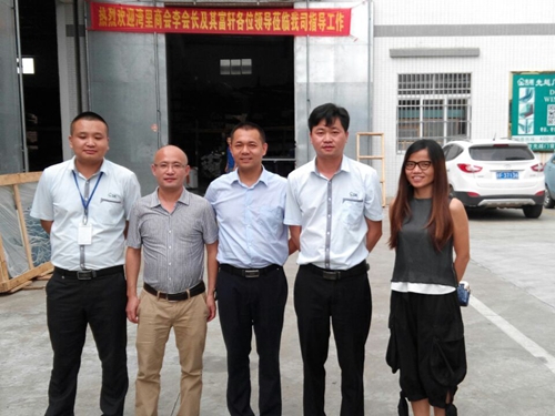 走訪企業(yè)，富軒門窗&先越門窗相互交流學習