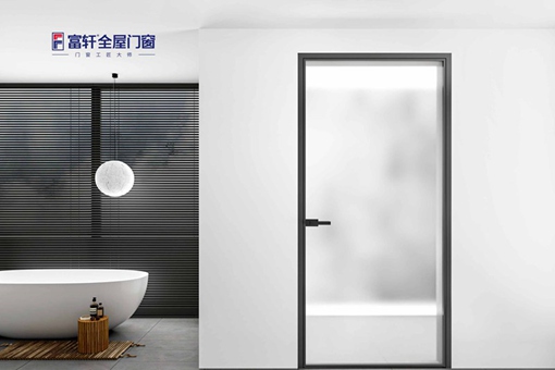 從擁擠到通透只差一扇門(mén)！極簡(jiǎn)設(shè)計(jì)讓衛(wèi)浴空間隱形擴(kuò)容

